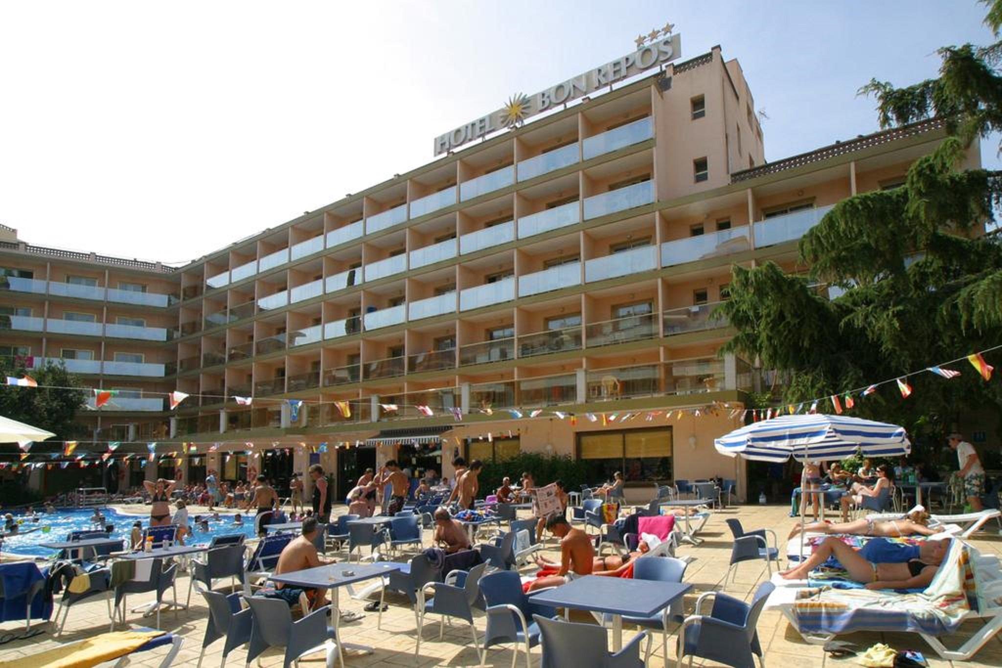Hotel Bon Repos Calella Exterior photo