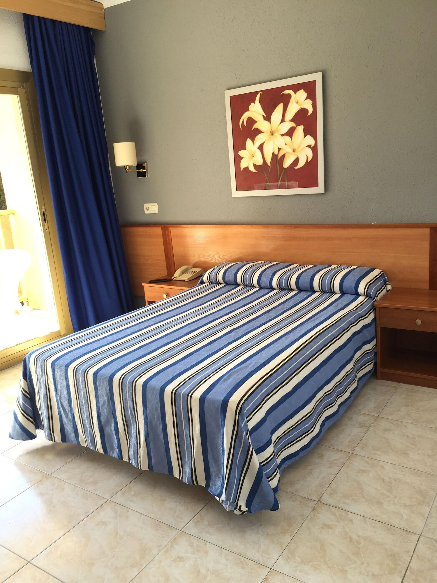 Hotel Bon Repos Calella Exterior photo