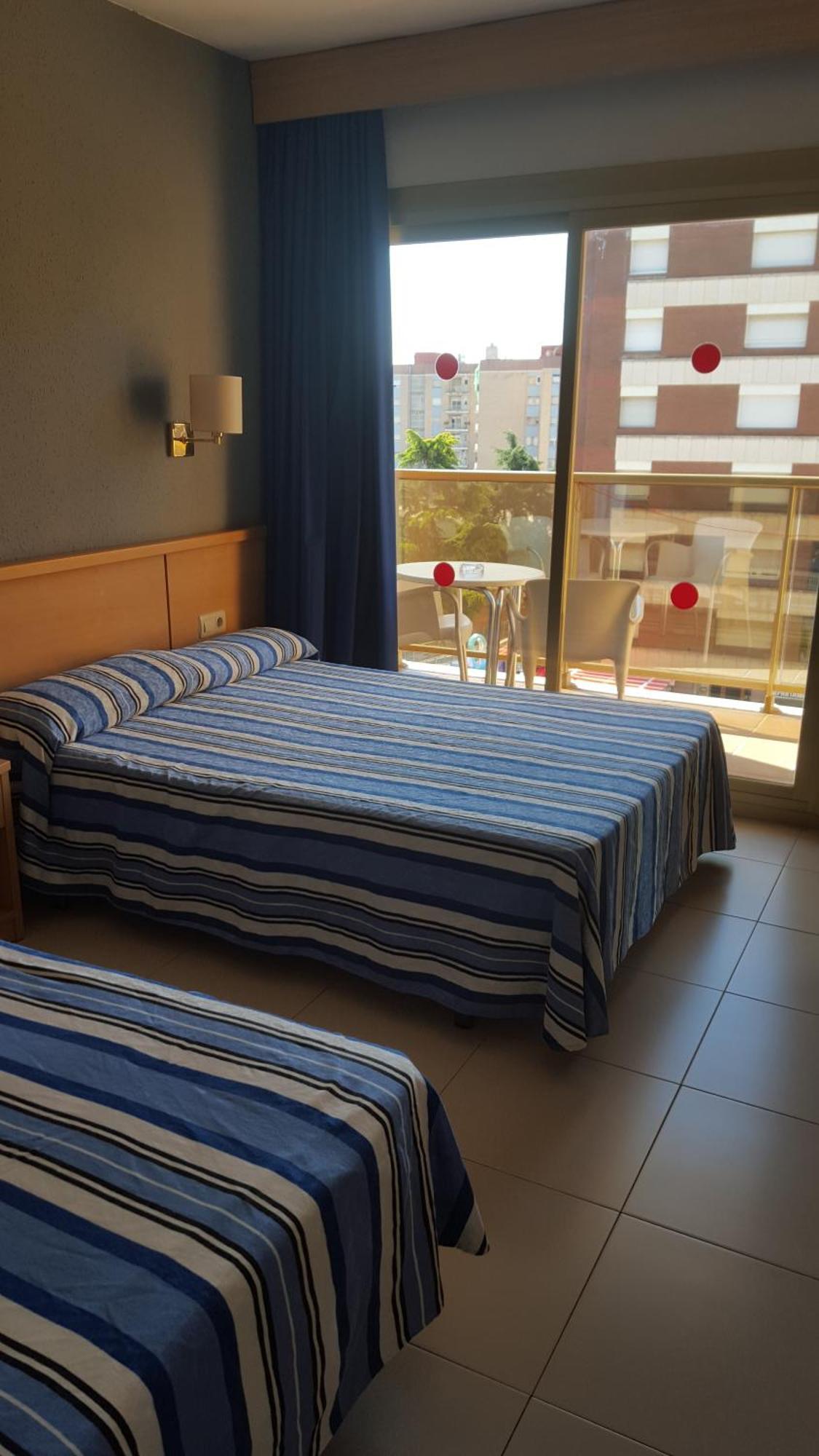 Hotel Bon Repos Calella Room photo