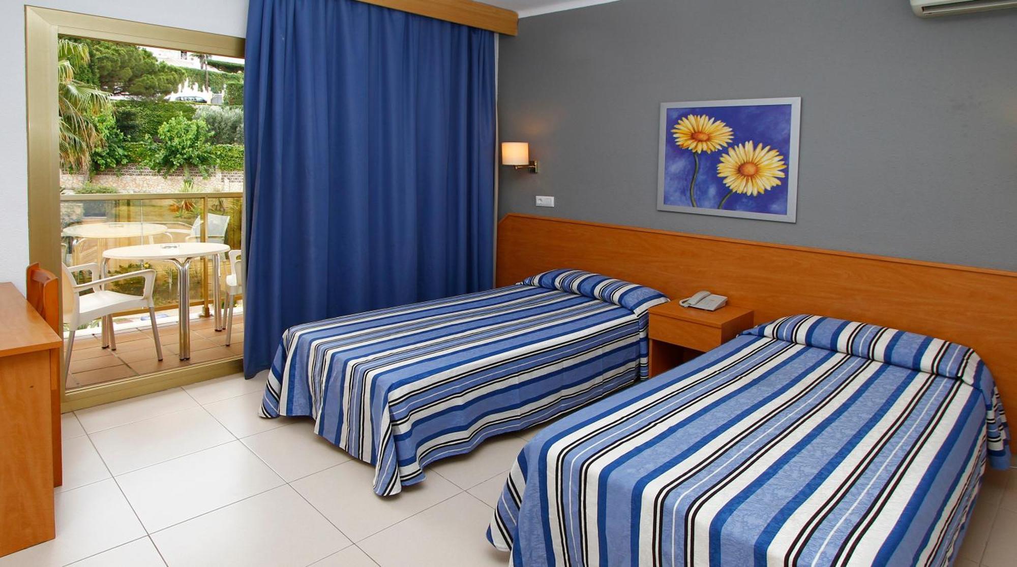 Hotel Bon Repos Calella Room photo