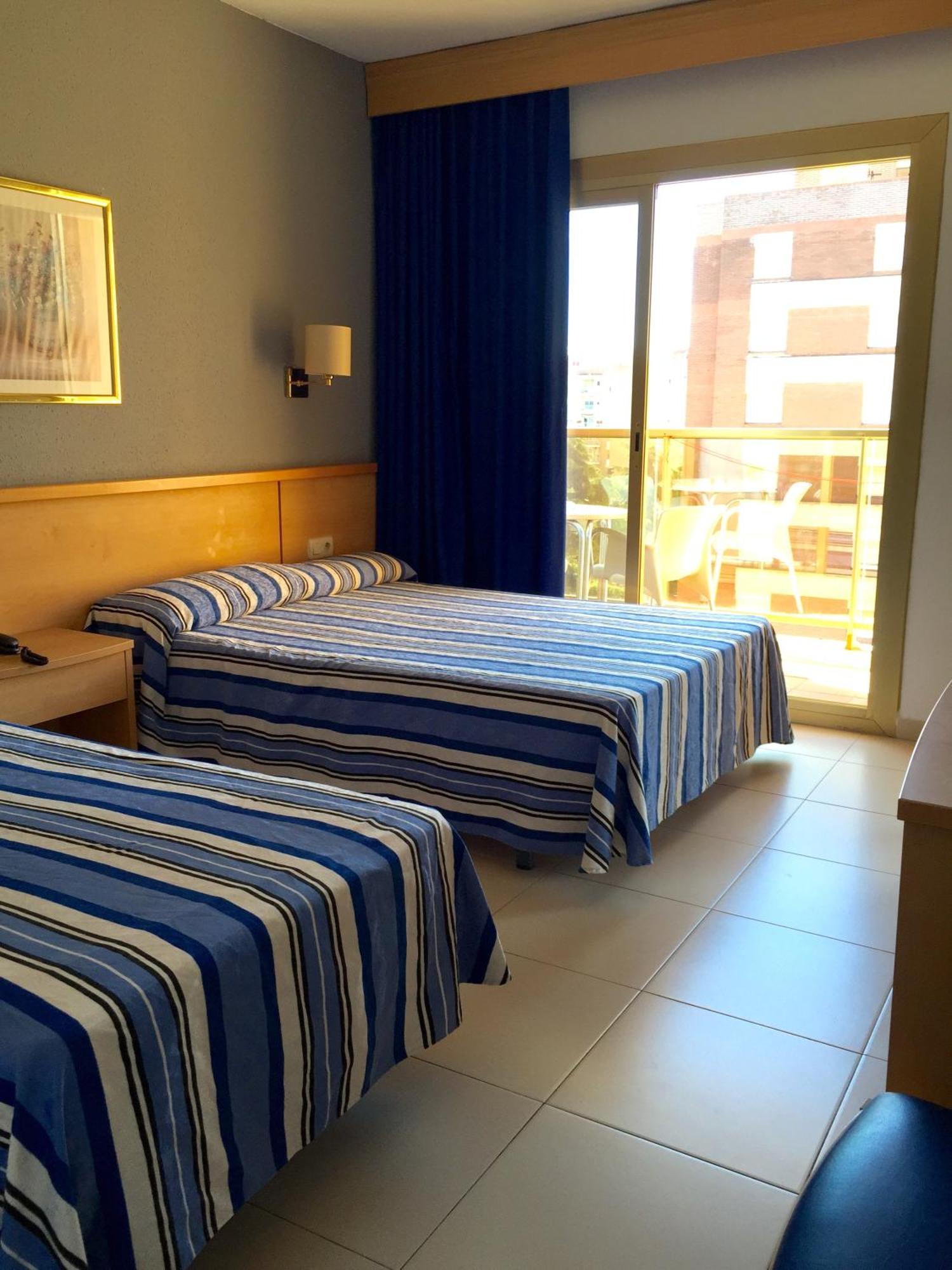 Hotel Bon Repos Calella Room photo