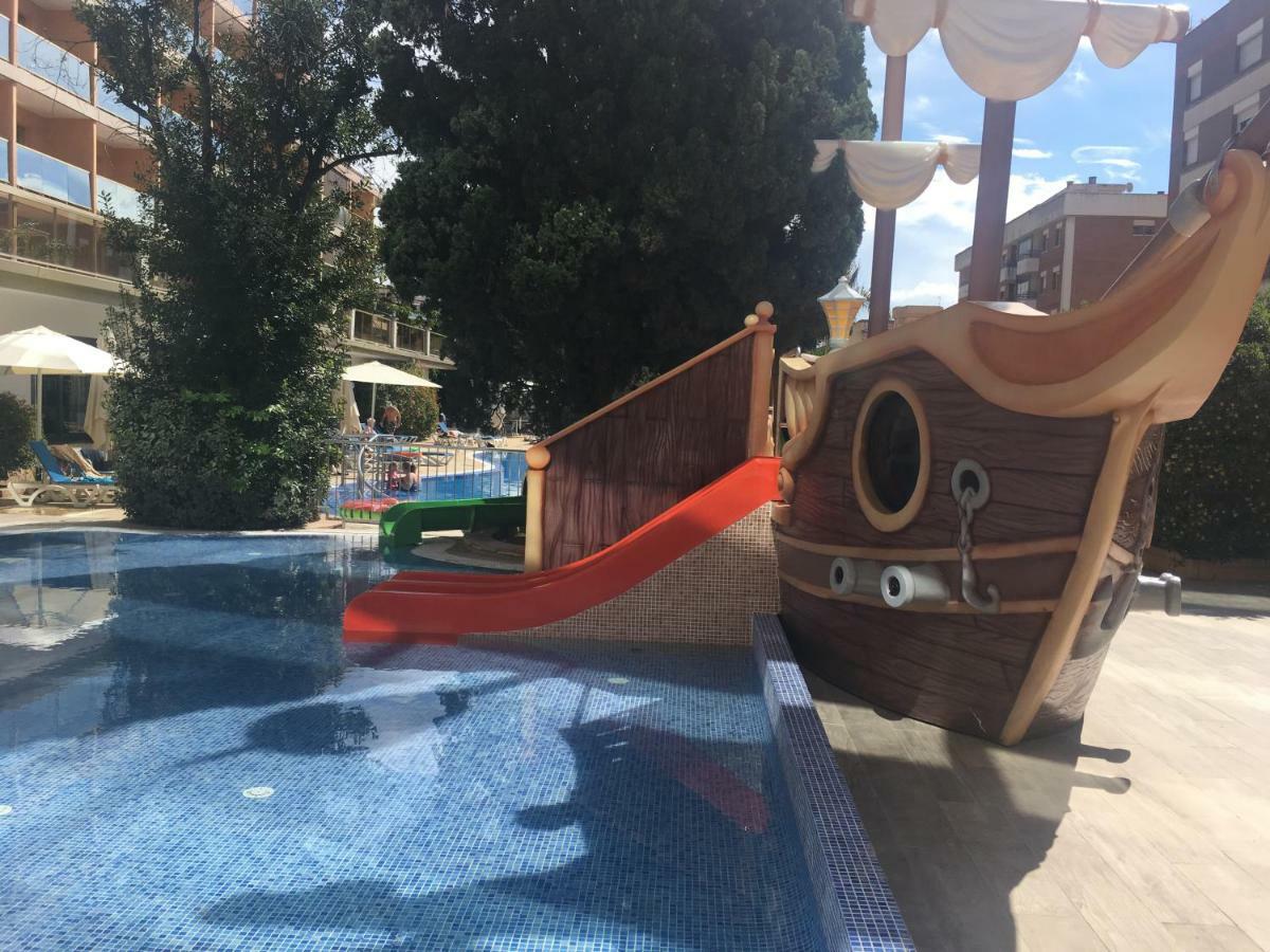 Hotel Bon Repos Calella Exterior photo